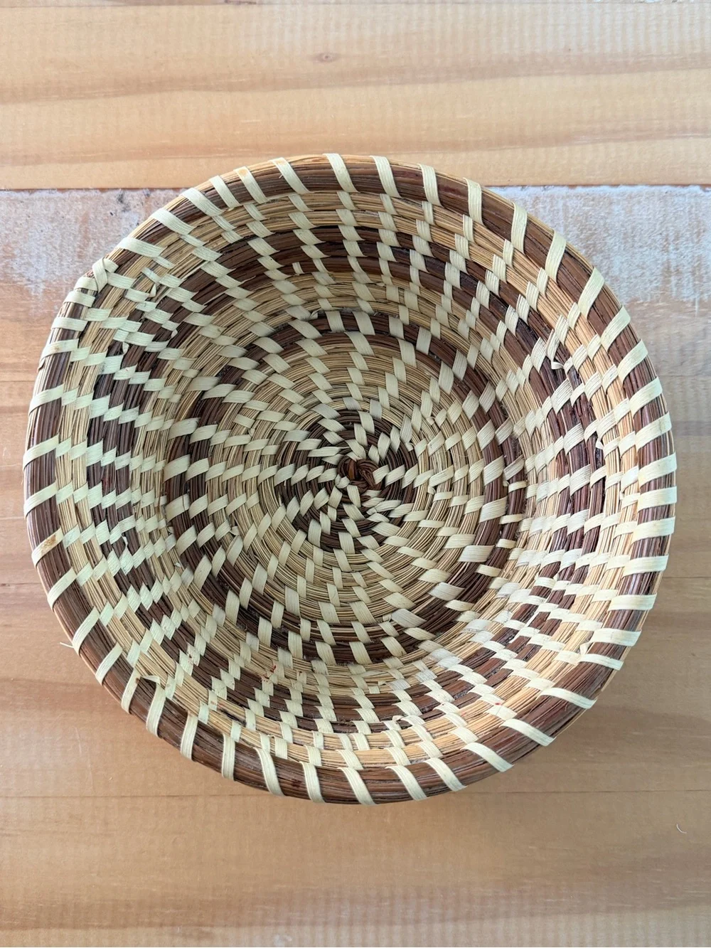 Sweet Grass Basket Charleston South Carolina Pine Needle Knots Tight Weaving 7”